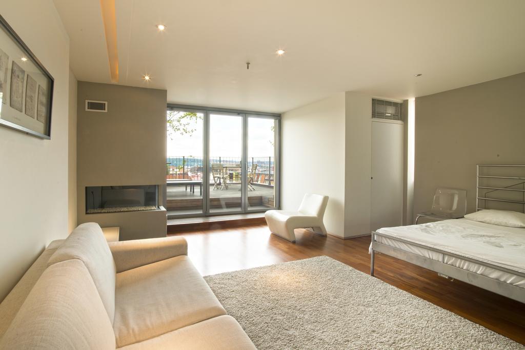 Luxury Penthouse Apartment Прага Екстер'єр фото
